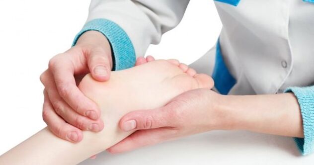Valgus deformation of the foot in children